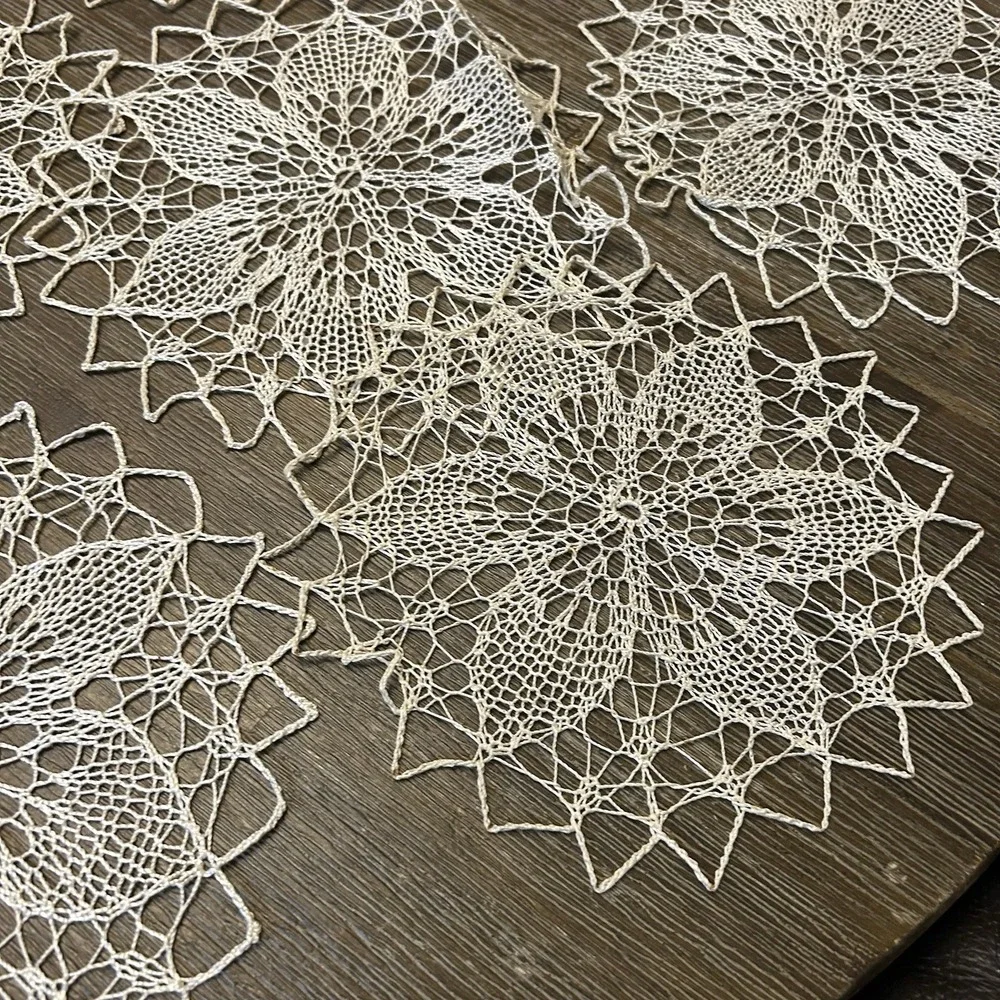 Antique Handmade Crochet Lace Doilies Lot 15 Matching Floral 8-9